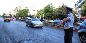 Επί ποδός η Τροχαία / Φωτογραφία: Eurokinissi