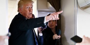 Ο Ντόναλντ Τραμπ ζητά και άλλους δασμούς /Φωτογραφία: AP