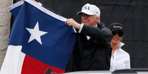 Φωτογραφία: AP Photo/Evan Vucci