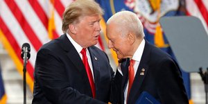 O Nτόναλντ Τραμπ και ο γερουσιαστής της Γιούτα