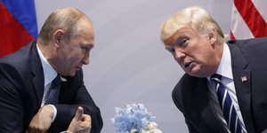 O Ντόναλντ Τραμπ και ο Βλαντιμιρ Πουτιν/ Φωτογραφία AP images