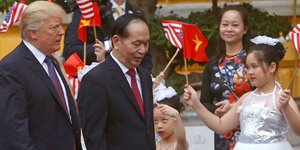 Ο Ντόναλντ Τραμπ επισκέφθηκε το Βιετνάμ στις 12 Νοεμβρίου (Φωτογραφία: ΑΡ) 