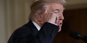 Φωτογραφία: AP/ Evan Vucci