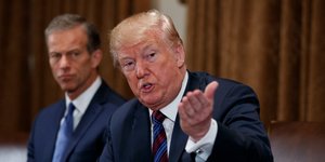 Τραμπ: «Πολύ σύντομα» θα λάβει αποφάσεις για τη Συρία -Φωτογραφία: AP