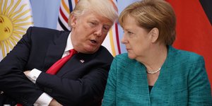 Υπέρ της διπλωματίας