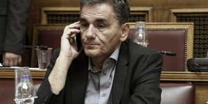 Ο Ευκλείδης Τσακαλώτος (Φωτογραφία: EUROKINISSI/ΓΙΩΡΓΟΣ ΚΟΝΤΑΡΙΝΗΣ)