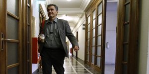 Ο Ευκλείδης Τσακαλώτος (Φωτογραφία: EUROKINISSI/ΓΙΩΡΓΟΣ ΚΟΝΤΑΡΙΝΗΣ)