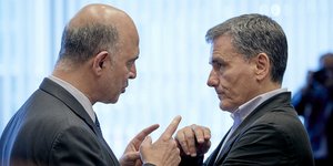 Ο Ελληνας ΥΠΟΙΚ Ευκλείδης Τσακαλώτος με τον Πιέρ Μοσκοβισί /Φωτογραφία: Εurokinissi