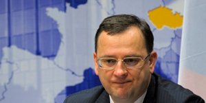 Πετρ Νέτσας: Η Ελλάδα ή θα δεχθεί την εποπτεία ή θα φύγει από το ευρώ