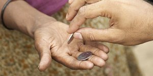 Υπόθεση που θυμίζει τη μικρή Μαρία -Εξέταση DNA σε κατάξανθο μωρό που είχε Ρομά 