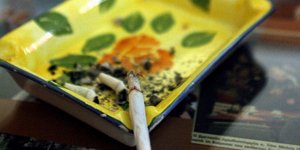 «Φουγάρα» οι Ελληνες μαθητές γυμνασίου: Το 10% είναι καπνιστές -Το 26% έχει δοκι