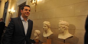 Τσίπρας: Αυτές τις ημέρες μάθαμε να ζούμε με κίνδυνο