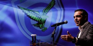 Εφάπαξ επιστροφή αναδρομικών σε ενστόλους ανακοίνωσε ο Αλέξης Τσίπρας -(EUROKINISSI/ΓΙΩΡΓΟΣ ΚΟΝΤΑΡΙΝΗΣ