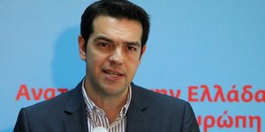 Τσίπρας: Οι Τροικανοί είναι εντεταλμένοι υπάλληλοι που παρακολουθούν το Μνημόνιο