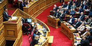 Στην Ολομέλεια της Βουλής θα κλείσει οριστικά το Μακεδονικο / Φωτογραφία: EUROKINISSI/ΓΙΩΡΓΟΣ ΚΟΝΤΑΡΙΝΗΣ