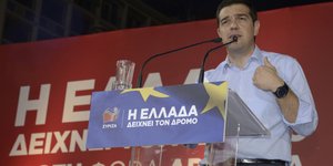 Τσίπρας: Την Κυριακή θα κάνει ξαστεριά -Σαμαράς και Βενιζέλος μούμιες περασμένων