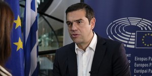 Οι αγορές φοβούνται μονομερείς προεκλογικές ενέργειες από τον Τσίπρα / Φωτογραφία: EUROKINISSI/ΓΡΑΦΕΙΟ ΤΥΠΟΥ ΠΡΩΘΥΠΟΥΡΓΟΥ/ANDREA BONETTI
