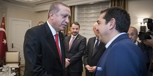 Ο Ταγίπ Ερντογάν και ο Αλέξης Τσίπρας / Φωτογραφία: Eurokinissi