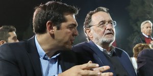 Πάνος Λαφαζάνης (δεξιά) και Αλέξης Τσίπρας (αριστερά) -Φωτογραφία αρχείου: Intimenews/ΜΠΑΛΤΑΣ ΚΩΣΤΑΣ