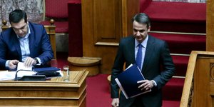 Αλέξης Τσίπρας και Κυριάκος Μητσοτάκης στη Βουλή -Intimenews/ΝΤΟΥΝΤΟΥΜΗΣ ΧΡΗΣΤΟΣ