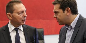Γιατί αναζωπυρώθηκε η βεντέτα Μαξίμου-Στουρνάρα για…τη μετά το Μνημόνιο εποχή /Φωτογραφία: Intime News