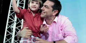 Με 39 πυρετό έκανε την ομιλία στη Θεσσαλονίκη ο Αλέξης Τσίπρας