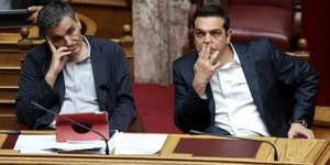 Τα 95 προαπαιτούμενα που κυνηγά η κυβέρνηση μέχρι τις 6/11 - Φωτογραφία: Intimenews