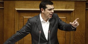 Η μάχη του Προϋπολογισμού στη Βουλή / EUROKINISSI/ΓΙΩΡΓΟΣ ΚΟΝΤΑΡΙΝΗΣ