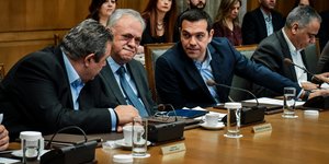 Εκλογές μετά την έξοδο υπαινίσσεται η ελβετική εφημερίδα Neue Zürcher Zeitung/Φωτογραφία: AP