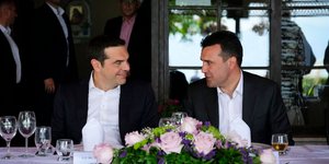 Ο Αλέξης Τσίπρας με τον πρωθυπουργό της Βόρειας Μακεδονίας