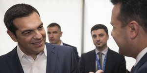 Ο Αλέξης Τσίπρας και ο Ζόραν Ζάεφ / Φωτογραφία Eurokinissi