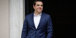 Αισιόδοξος ο Αλέξης Τσίπρας για τη συνάντηση με τον Ζόραν Ζάεφ (Φωτογραφία: EUROKINISSI/ ΓΙΑΝΝΗΣ ΠΑΝΑΓΟΠΟΥΛΟΣ)