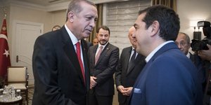 Ο Ταγίπ Ερντογάν με τον Αλέξη Τσίπρα (Φωτογραφία: EUROKINISSI- Γ.Τ. Πρωθυπουργού | Andrea Bonetti)