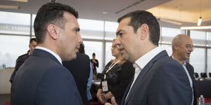 O Αλέξης Τσίπρας και ο Ζόραν Ζάεφ/ Φωτογραφία eurokinissi