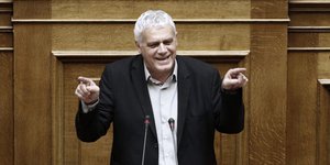 Ο πρώην υπουργός κάλυψε τον πρωθυπουργό για τα όσα είπε για το προσδόκιμο ζωής των συνταξιούχων