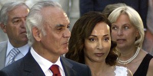 Ακης-Βίκυ: Ζούσαν σαν βασιλιάδες