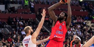Euroleague: Η ΤΣΣΚΑ Μόσχας κέρδισε άνετα τον Ολυμπιακό(Φωτογραφία: ΤΑΚΗΣ ΣΑΓΙΑΣ / EUROKINISSI)