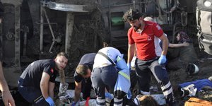 εκτροχιασμός τρένου στην Τουργκία/Φωτογραφία: AP
