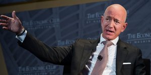 Ο «τιμονιέρης» της Amazon Τζεφ Μπέζος / Φωτογραφία: AP Images