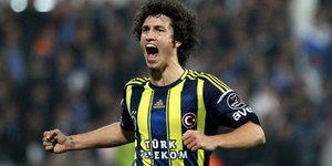 Πέρασε την μπάλα πάνω από τον τερματοφύλακα με υπέροχη «λόμπα» [βίντεο]