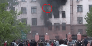 Βίντεο σοκ από την τραγωδία στην Οδησσό με το φλεγόμενο κτίριο -Πηδούσαν από τα 