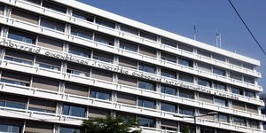Το υπουργείο Οικονομικών λέει τώρα ότι μετά το πρωτογενές πλεόνασμα μπορεί να φέ