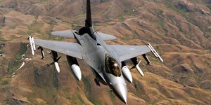 Αεροσκάφη των ΗΠΑ έπληξαν θέσεις του Ισλαμικού Κράτους στη Συρία