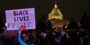 Φωτογραφία: AP Photo/Paul Holston