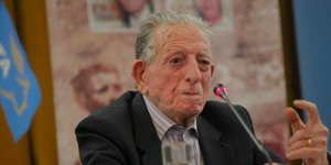 Συλλυπητήρια μηνύματα του πολιτικού κόσμου για τον θάνατο του δικηγόρου-αντιστασιακού Β. Βαρδινογιάννη
