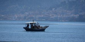 βάρκα ψαρά στη θάλασσα/Φωτογραφία: Eurokinissi