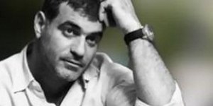 Βαξεβάνης: Πεπονόφλουδα Πεπόνη λόγω άγνοιας ηλεκτρονικών μέσων.