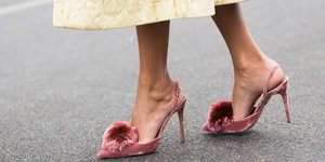 Μια street style star στους δρόμους της πόλης/ Φωτογραφία: Shutterstock