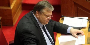 Για δέκα ακόμα ημέρες υπουργός ο Ευάγγελος Βενιζέλος