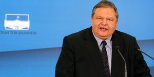 Βενιζέλος: Να σκεφτούν όλοι πιο ώριμα και υπεύθυνα την πρόταση για Οικουμενική